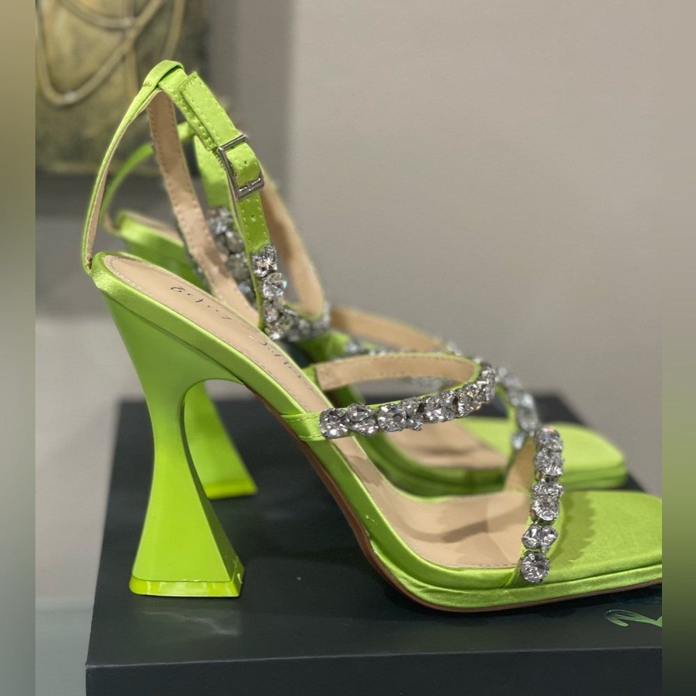 Betsey Johnson Neon Lime Jeweled Strap Block Heel Sandals - Picture 2 of 8